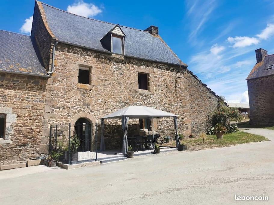 Gite Equestre Dans Centre Equestre Vers Saint Malo Plerguer Dış mekan fotoğraf